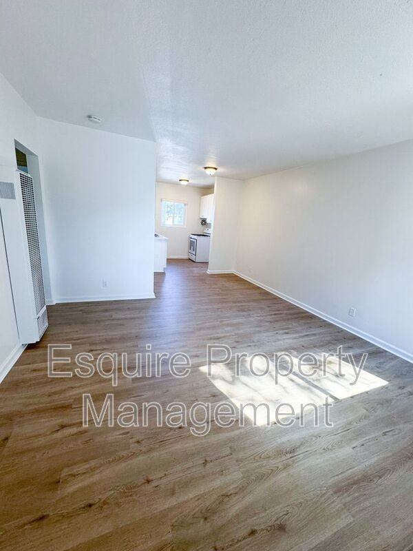 710 W Channel Islands Blvd #C11 - Photo 2 of 11