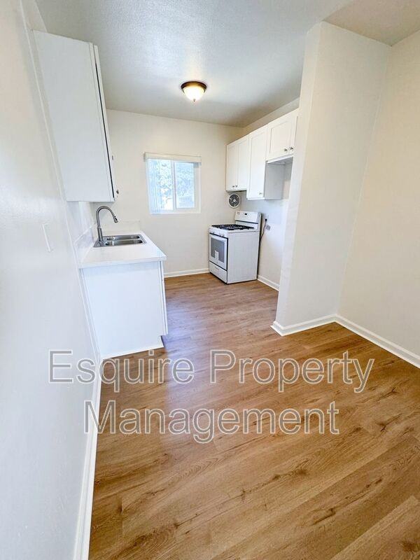 710 W Channel Islands Blvd #C11 - Photo 4 of 11