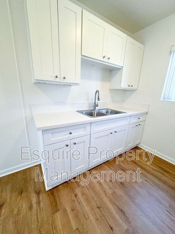 710 W Channel Islands Blvd #C11 - Photo 6 of 11