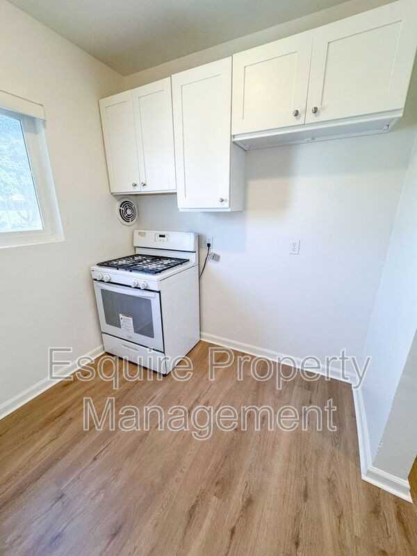 710 W Channel Islands Blvd #C11 - Photo 7 of 11