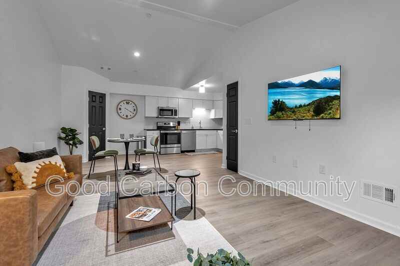 7008 Erie Road - Photo 7 of 34