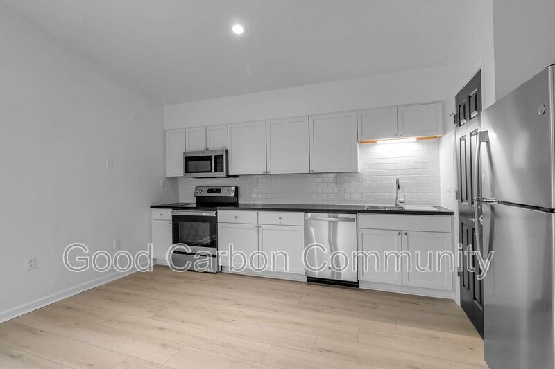 7008 Erie Road - Photo 6 of 15