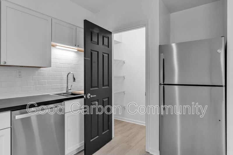 7008 Erie Road - Photo 7 of 15