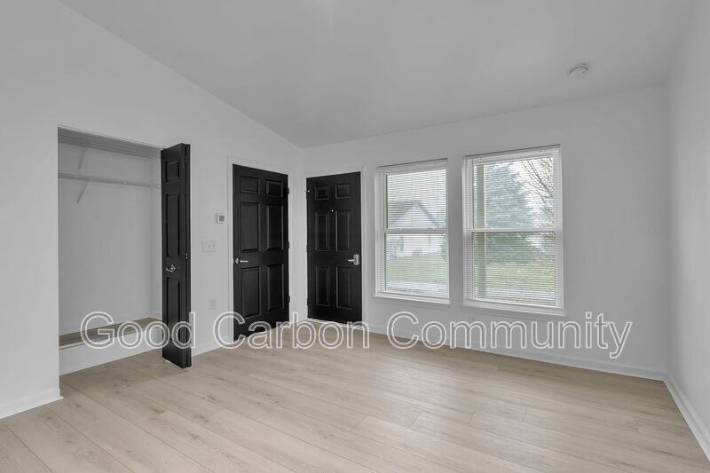 7008 Erie Road - Photo 4 of 15