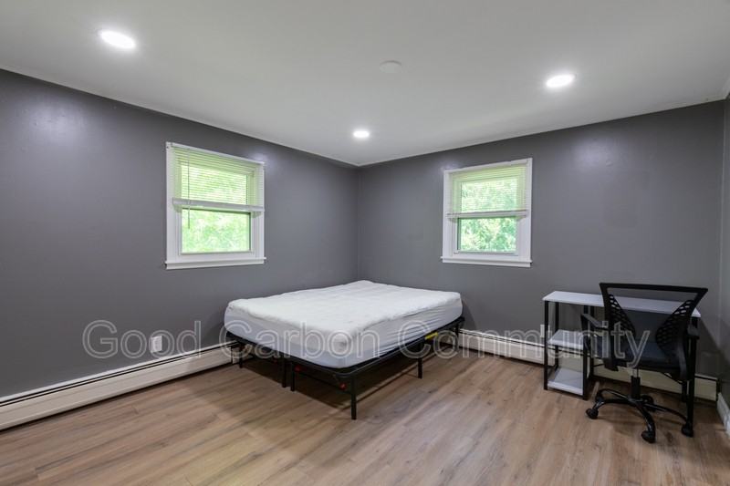 42 Water St - Photo 6 of 14