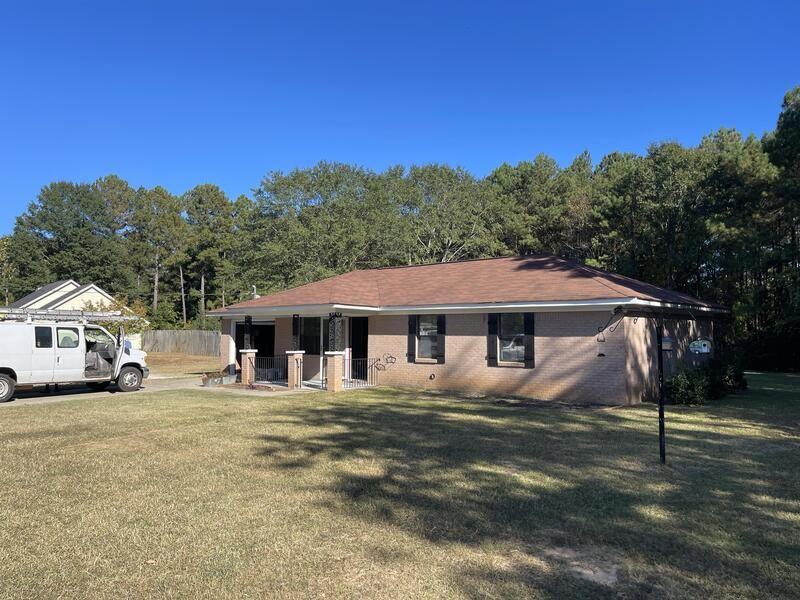 761 Barnetts Bridge Rd - Photo 3 of 24