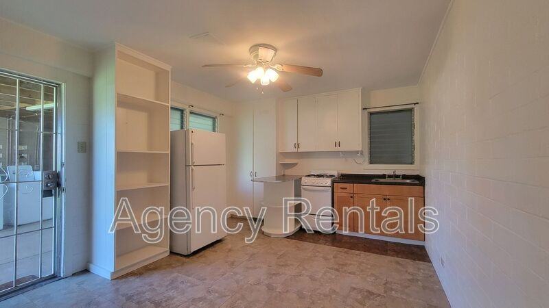 1114 Lunalilo St - Photo 2 of 8