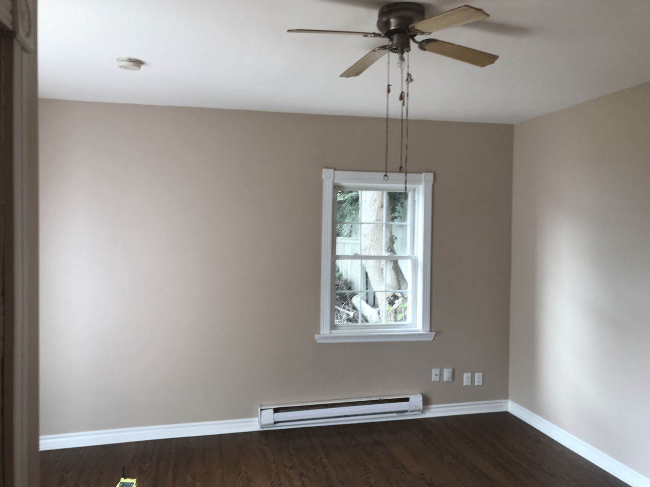 356 Ritson Road South #2 - Photo 3 of 13