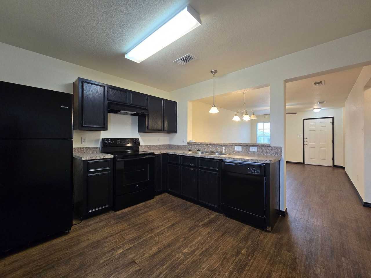 4711 Waterproof #B - Photo 4 of 27