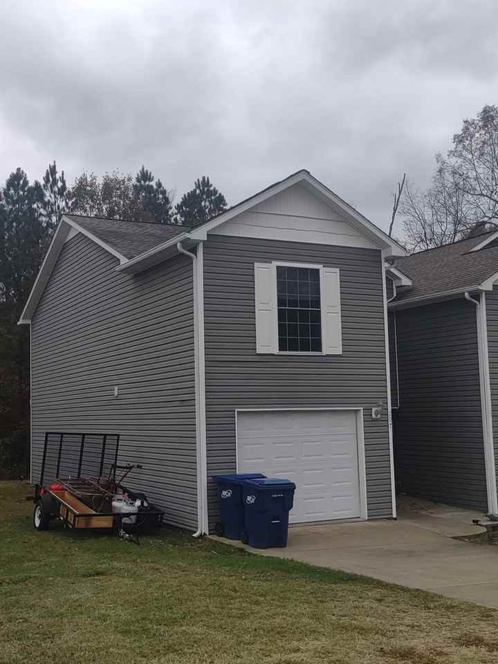 297 Tara Ct - Photo 2 of 17