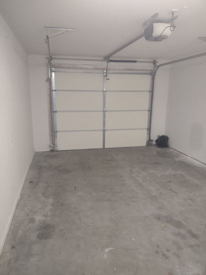 297 Tara Ct - Photo 5 of 17