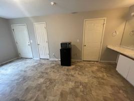featured image of 200 Golfview Dr