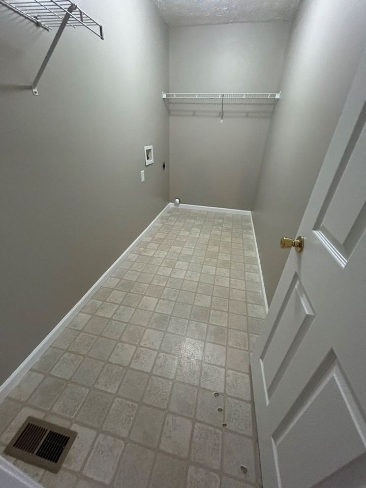 410 Humane Rd - Photo 3 of 9