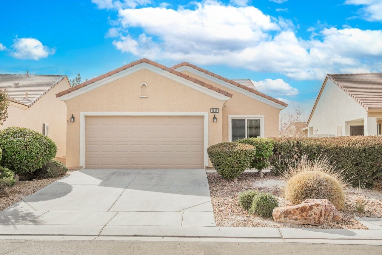 2609 Desert Sparrow Ave - Photo 2 of 50