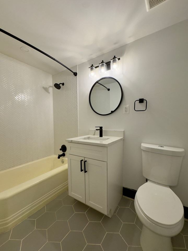 816 Park Ave - Photo 6 of 16