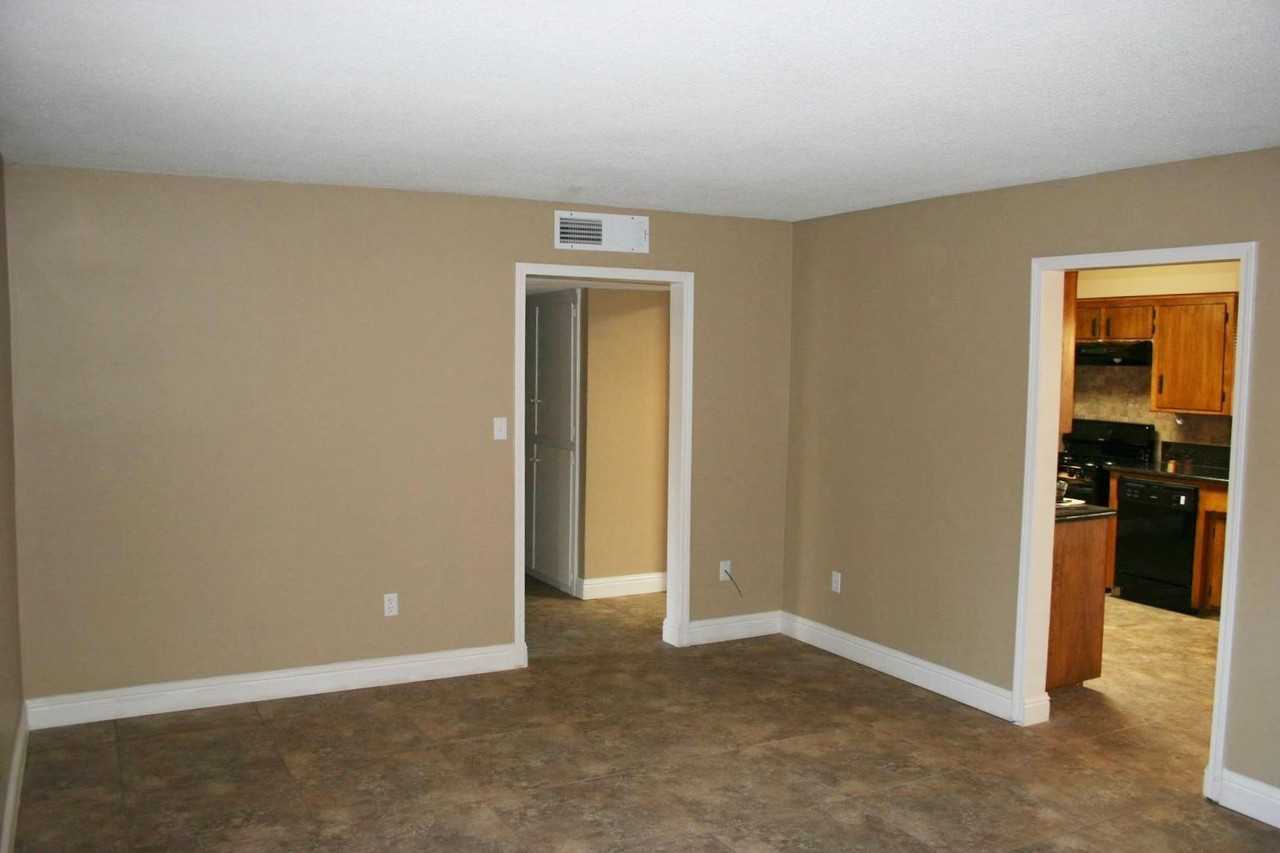 5409 Le Conte Ave - Photo 3 of 20