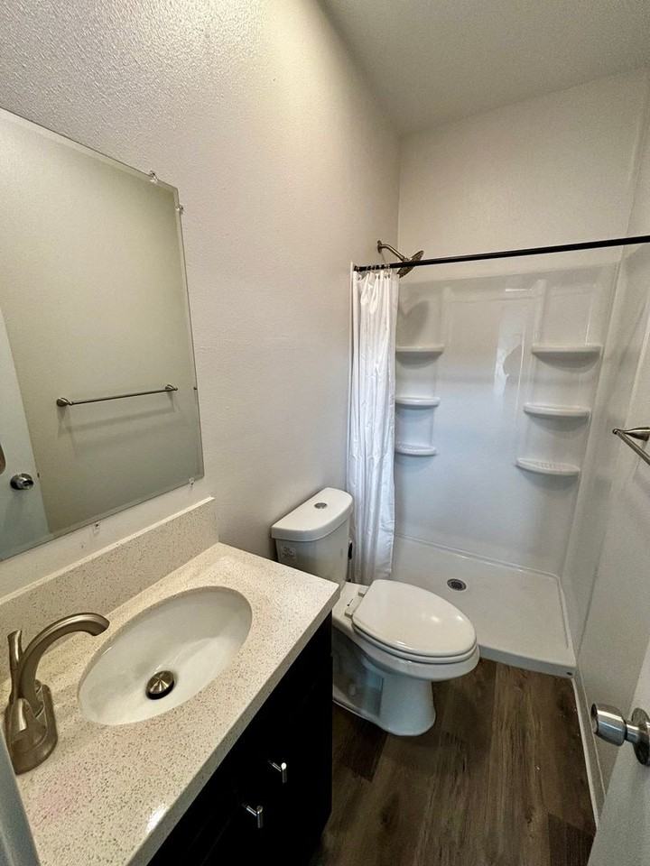 3843 National Ave #10 - Photo 6 of 9