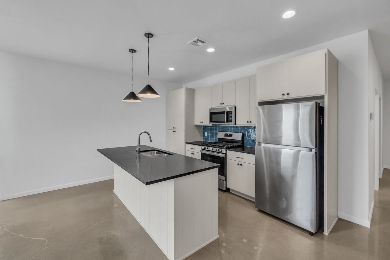 P.57 Kode Properties, LLC 1236 - Photo 7 of 27