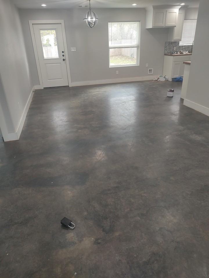 810 West Coffin Street, Denison, TX 75020 - Photo 3 of 8