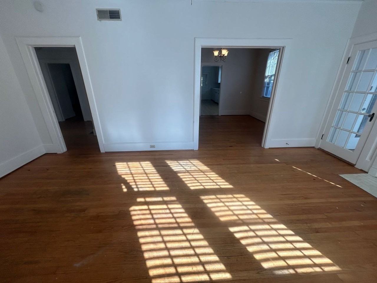 3205 Michigan St - Photo 3 of 31