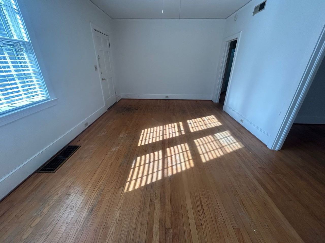 3205 Michigan St - Photo 7 of 31