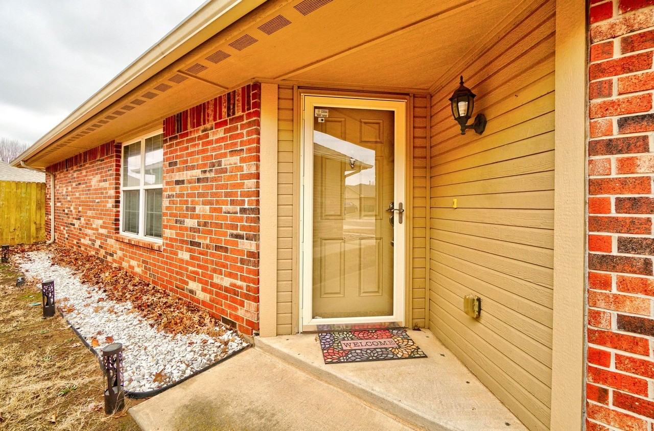 408 Cherokee Gate Dr - Photo 2 of 29