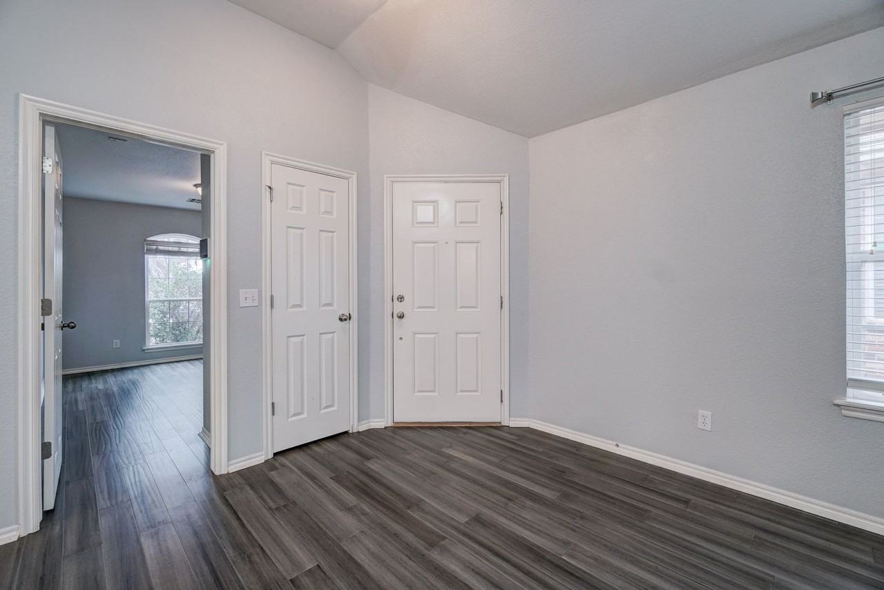 408 Cherokee Gate Dr - Photo 3 of 29