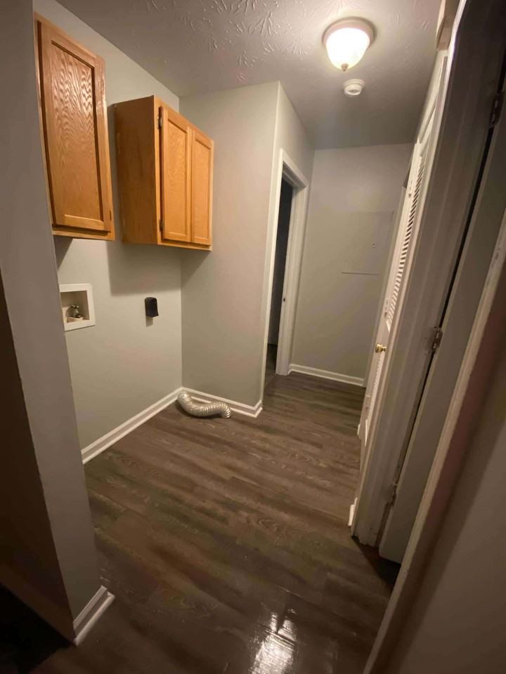 132 North Poole Street - Photo 2 of 5