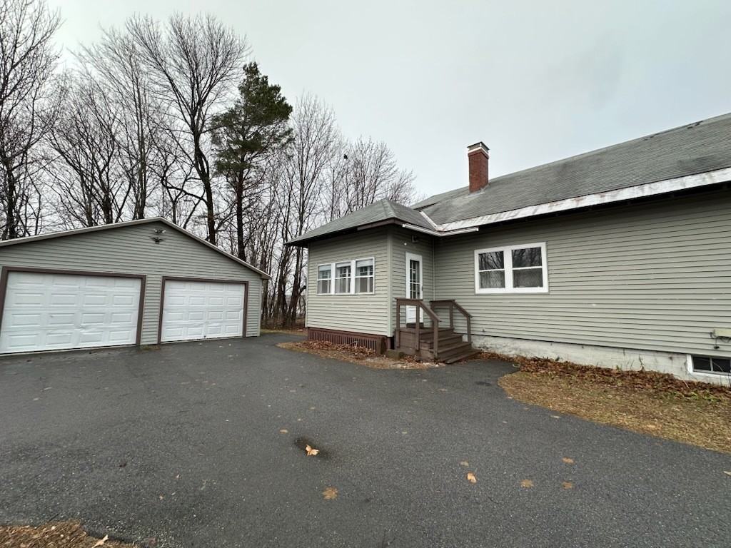 16 Davenport Street - Photo 2 of 13