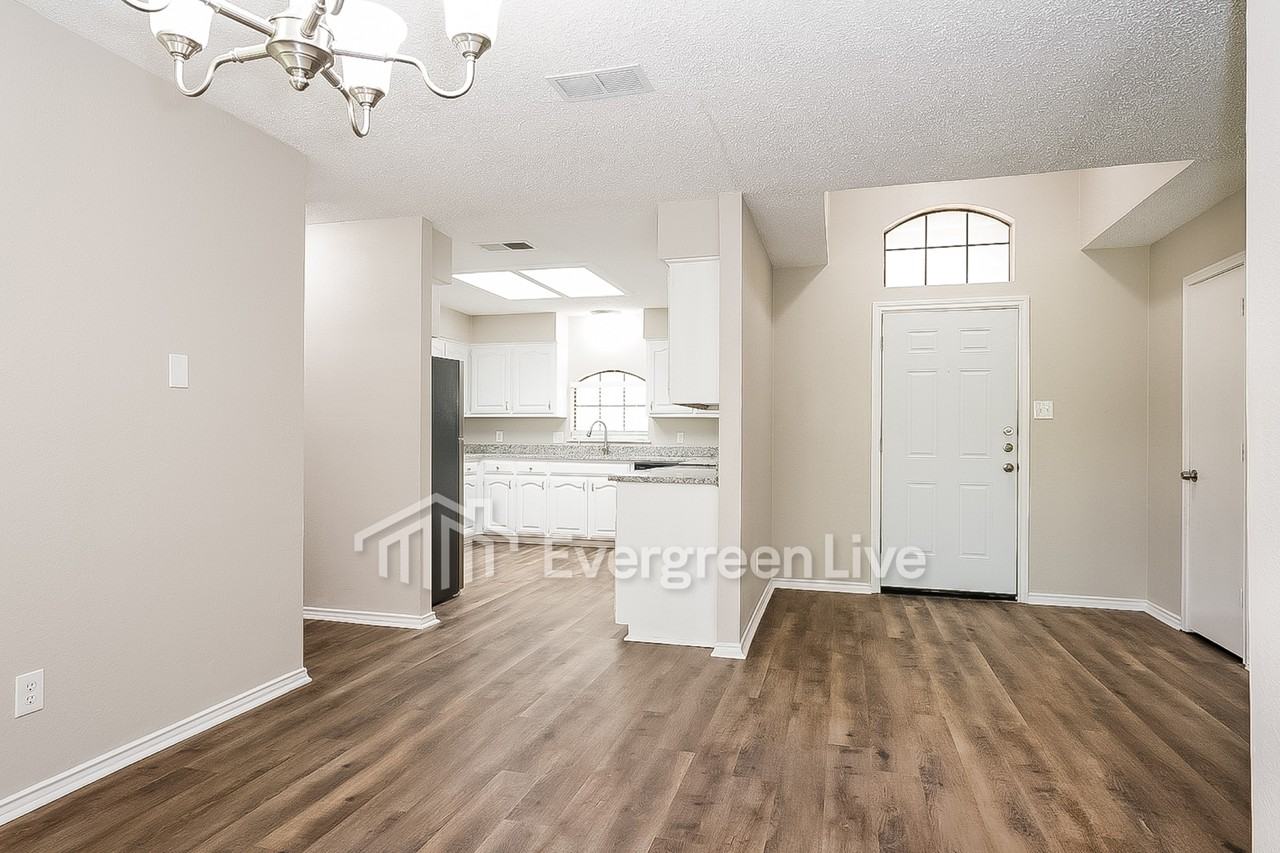 3500 Swafford St - Photo 3 of 15