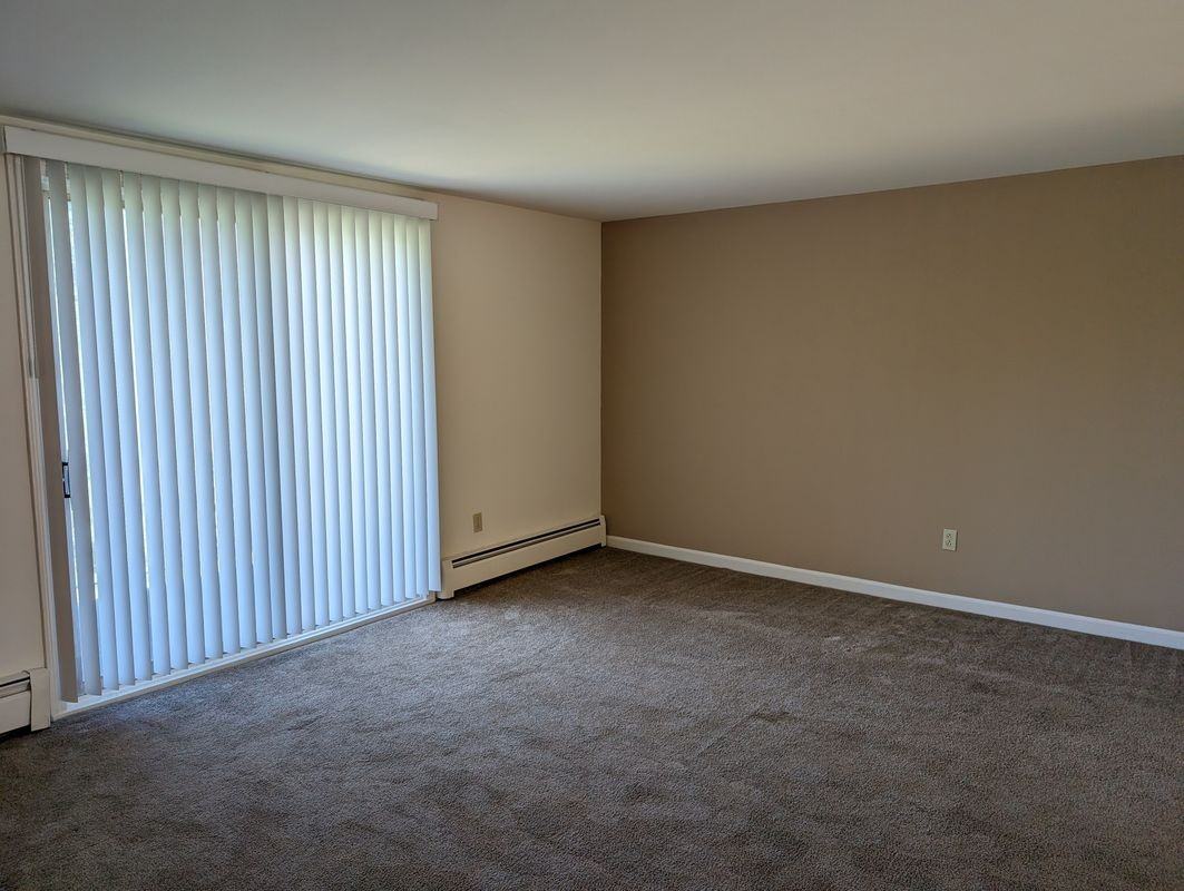 26 Losson Garden Dr ##3 - Photo 2 of 10