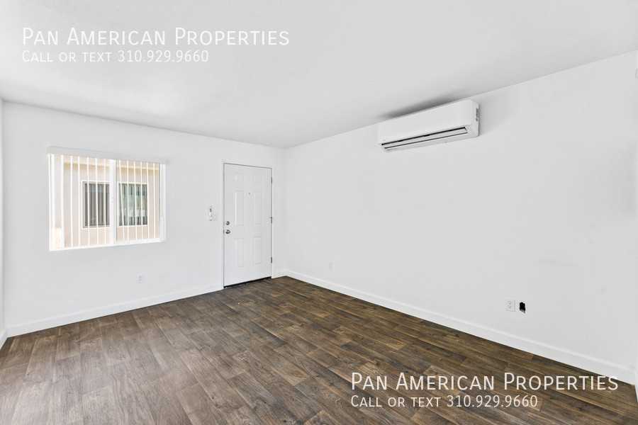 French Park Square Apartments - Photo 7 of 41