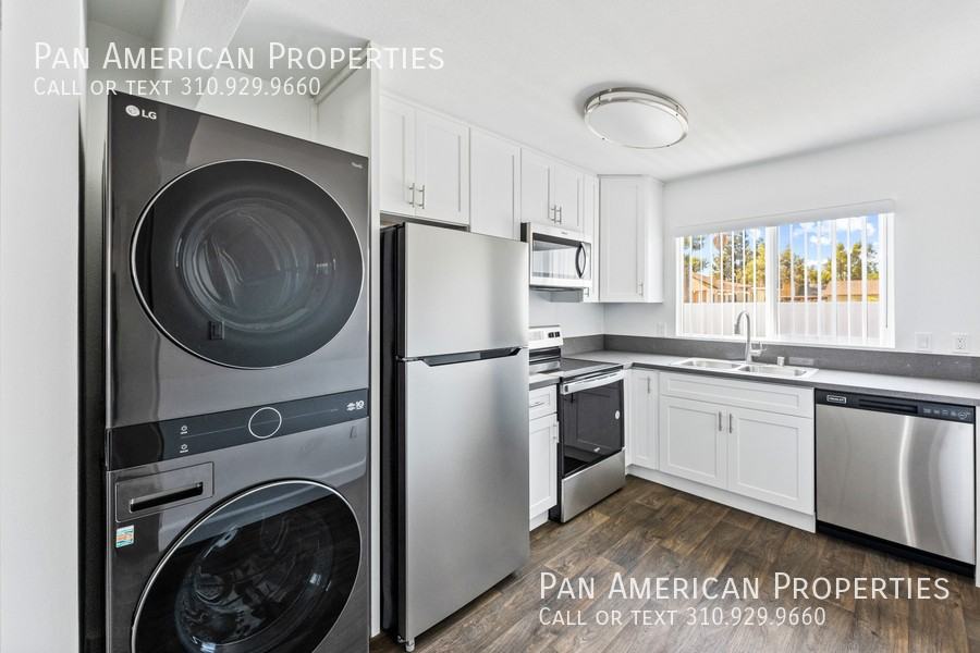 French Park Square Apartments - Photo 2 of 41