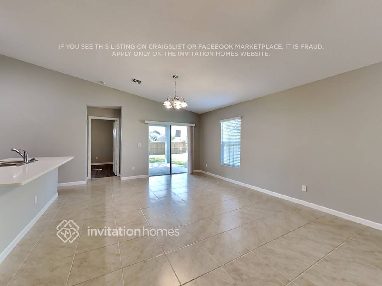598 Sw Ester Ave - Photo 4 of 16