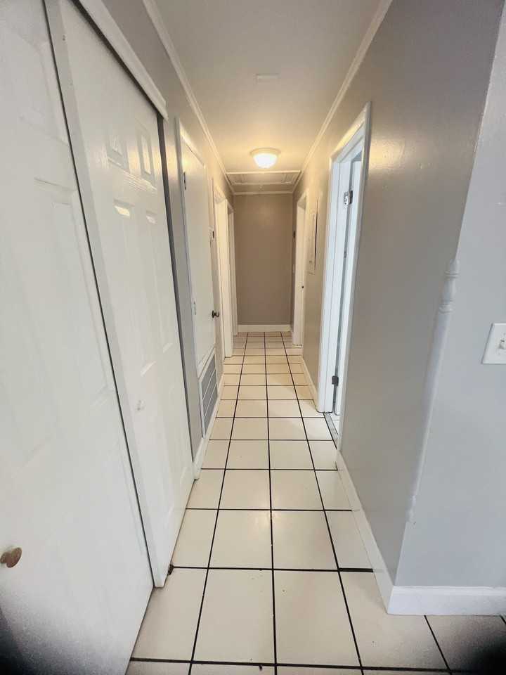 10548 66th Ave #NA - Photo 5 of 24