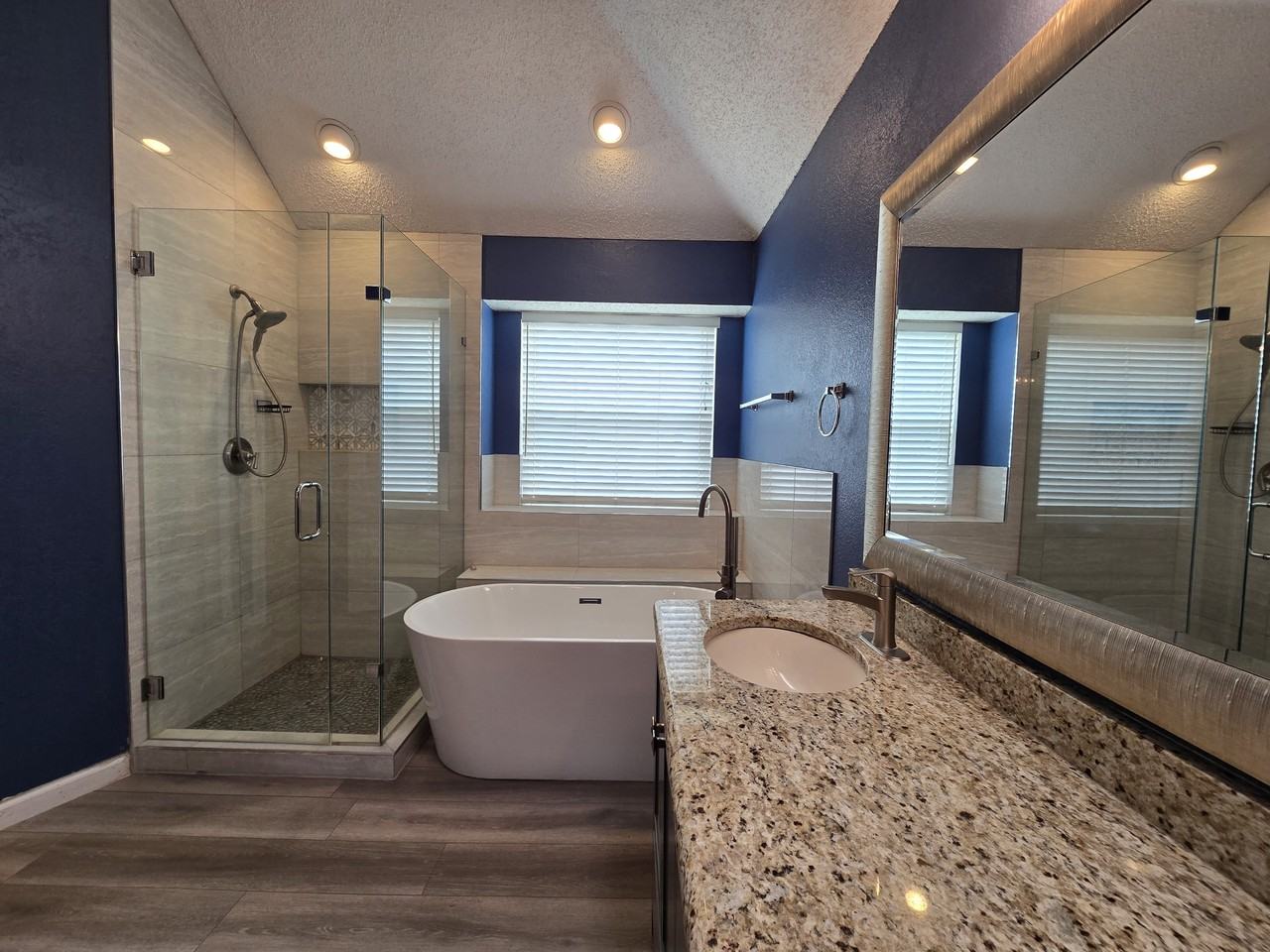 814 Clearlake Dr #NA - Photo 2 of 24