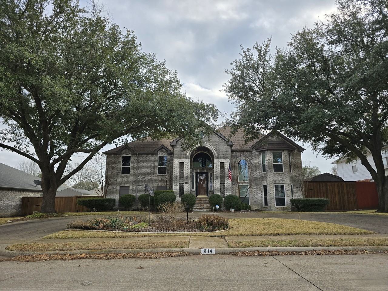 814 Clearlake Dr #NA - Photo 3 of 24