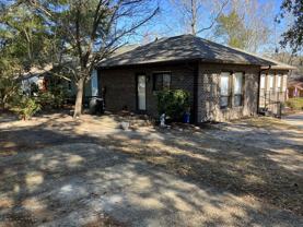 2213 Jefferson Cir #NA - Photo 1 of 1
