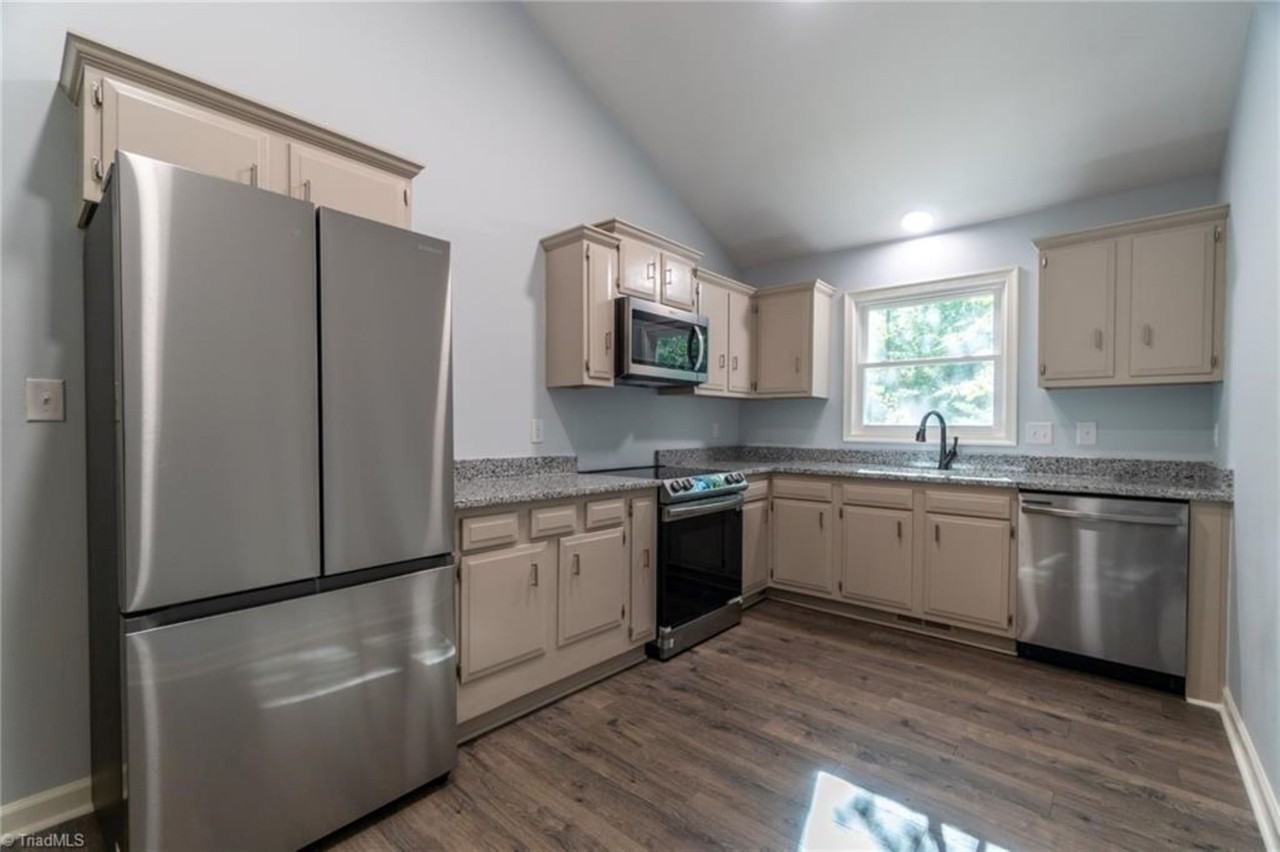 1121 Saxony Dr #NA - Photo 3 of 14