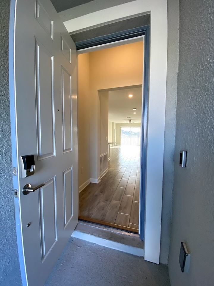 223 Bergamot Loop #A - Photo 6 of 50