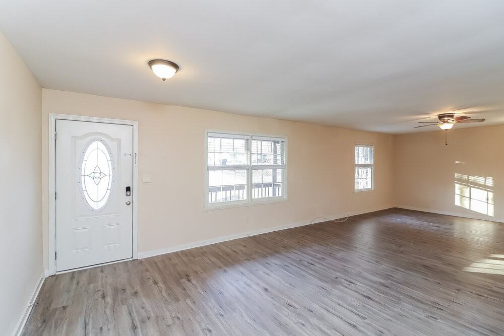 439 Kristie Cir - Photo 5 of 24