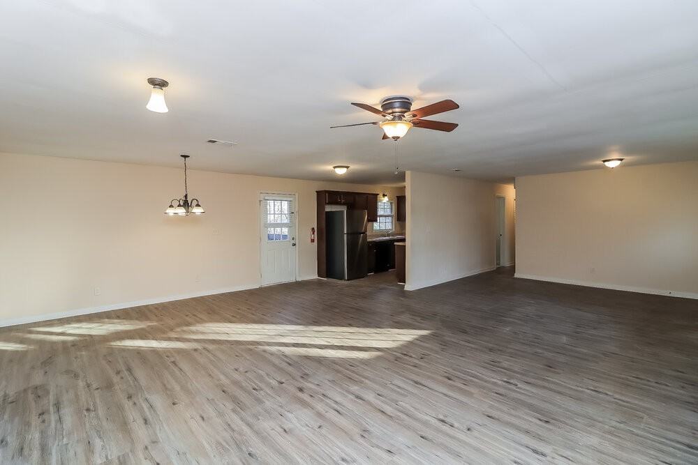 439 Kristie Cir - Photo 7 of 24