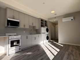 348 14th St #211 - Photo 1 of 1