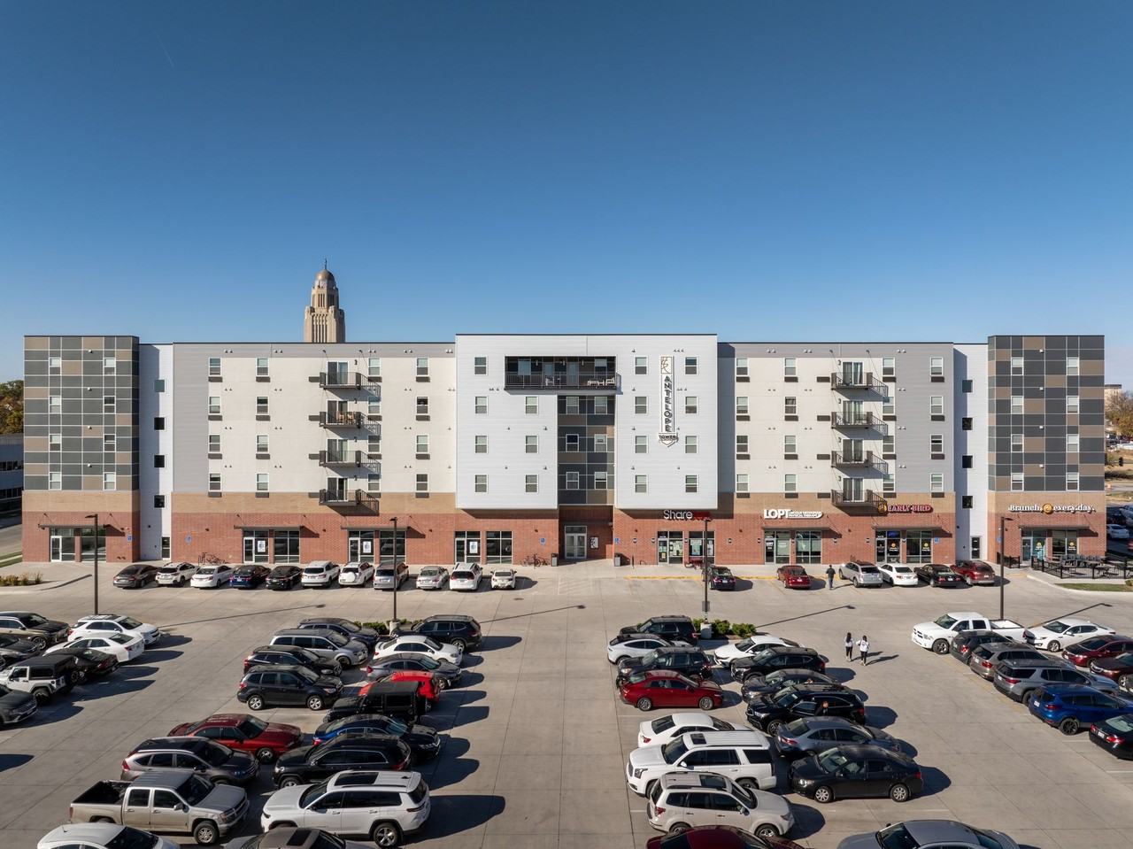 Antelope Tower - Photo 3 of 50