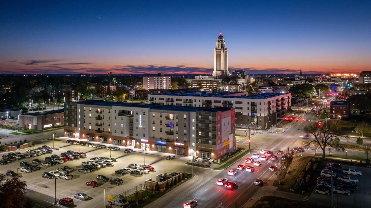 Antelope Tower - Photo 4 of 50