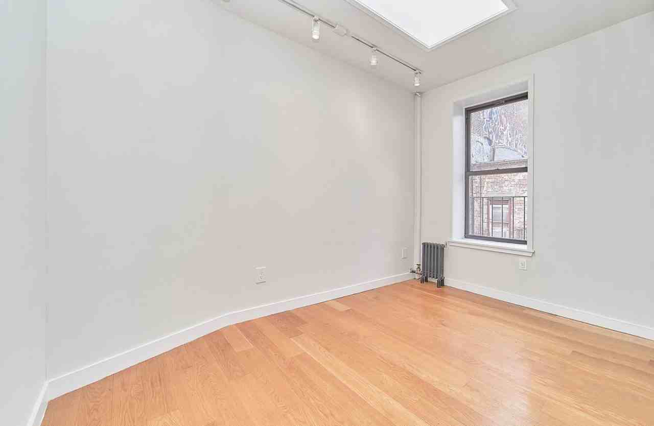 135 Eldridge St #6C - Photo 5 of 5