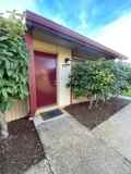 1 Bedroom 1 Bathroom at Hollywood Park Apartments - Photo 1 of 1