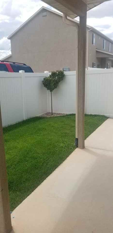3062 N 275 E - Photo 5 of 13