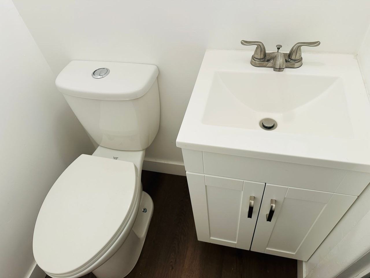 711 E Main St #5 - Photo 2 of 16