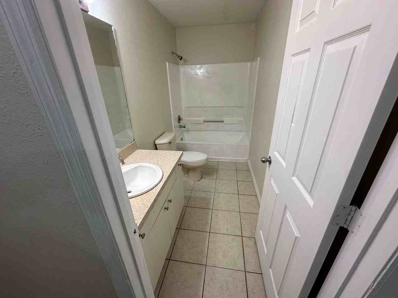 3005 Hillview St - Photo 7 of 17